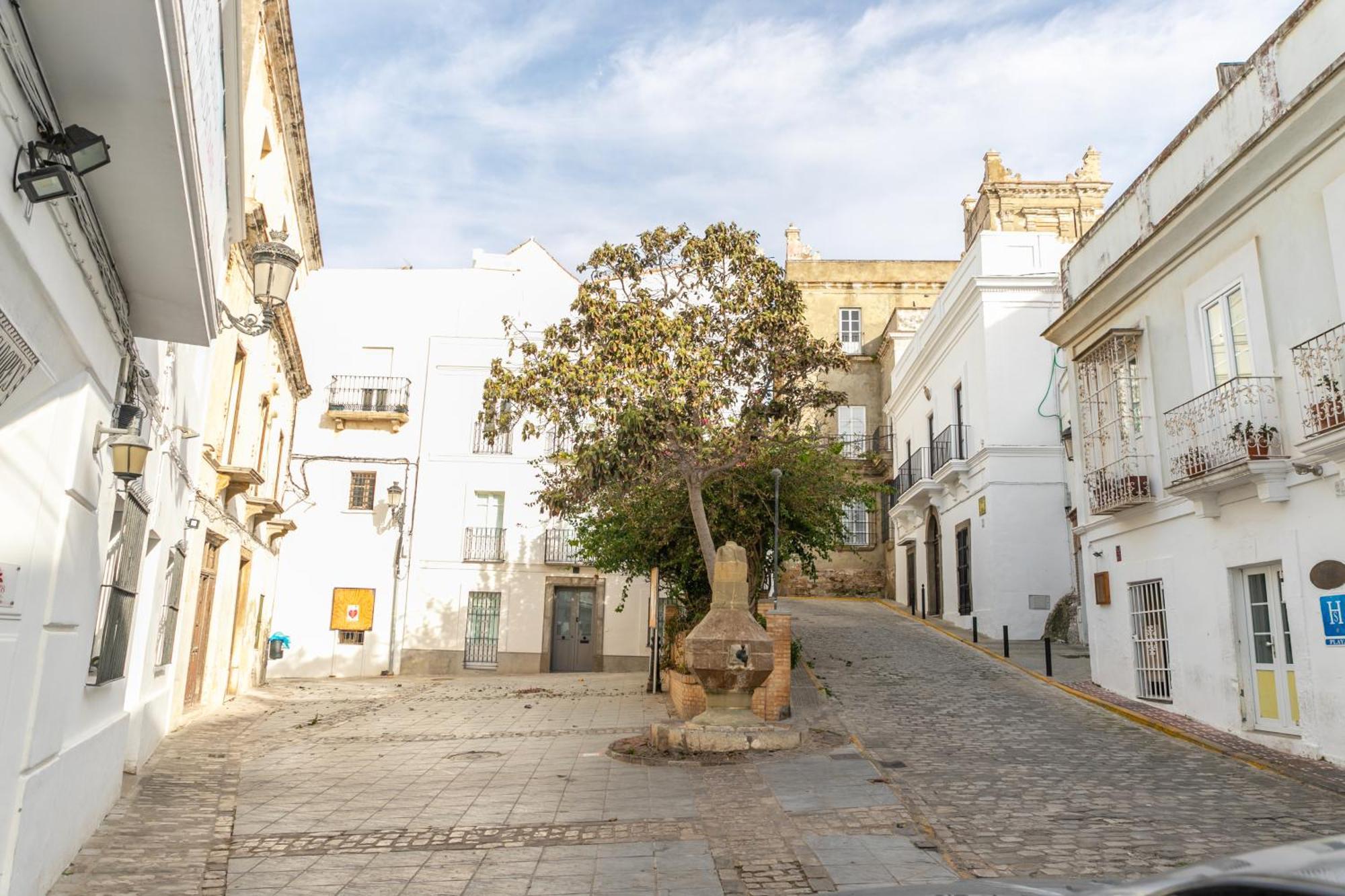 Casa Acua Alta Aljaranda - De Diseno Casco Hist *